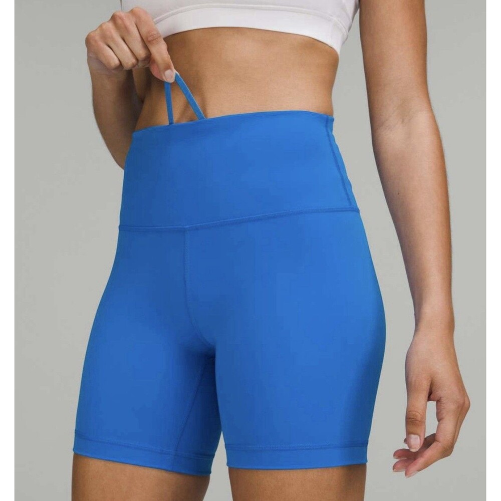 Lululemon Womens   Wunder Train High-Rise Short 6" Blue  Sz 4